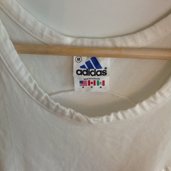 3/$15👟ADIDAS L - Picture 3 of 4